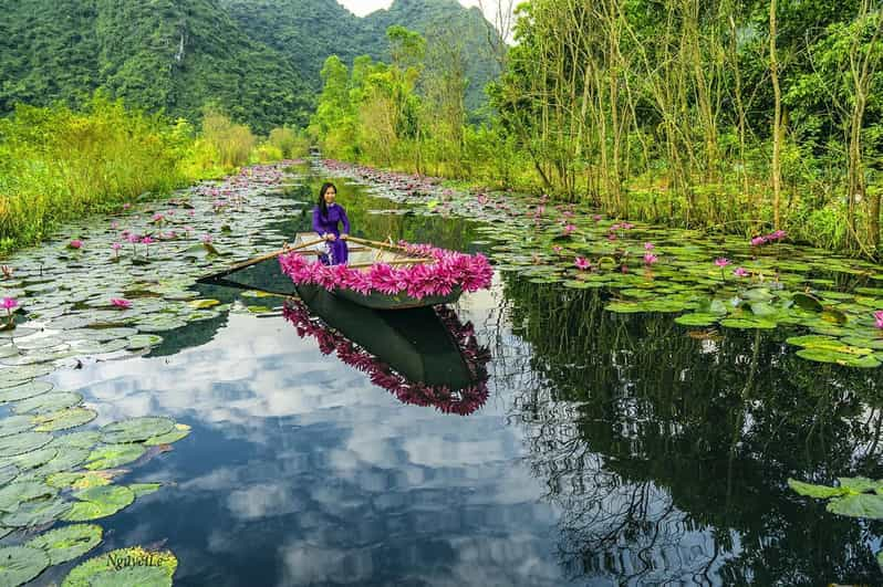 From Hanoi: Private Perfume Pogoda, Thien Chua Pagoda,... - Guided Experience