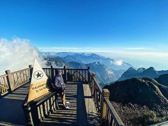 From Hanoi: Sapa – Cat Cat – Fanxipan Peak– Moana 3D2N - Day 1: Journey to Sapa