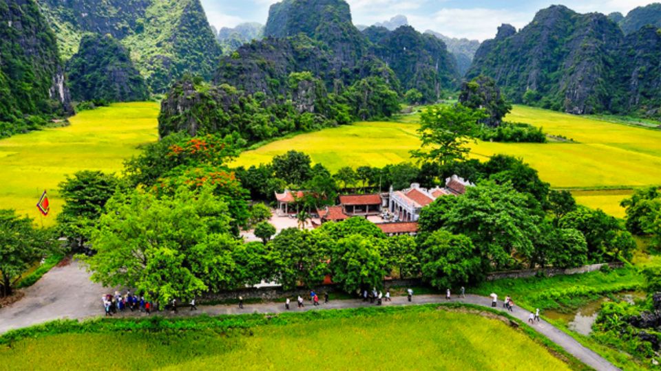 From Hanoi: Tam Coc, Hoa Lu & Mua Caves Full-Day Trip - Detailed Itinerary