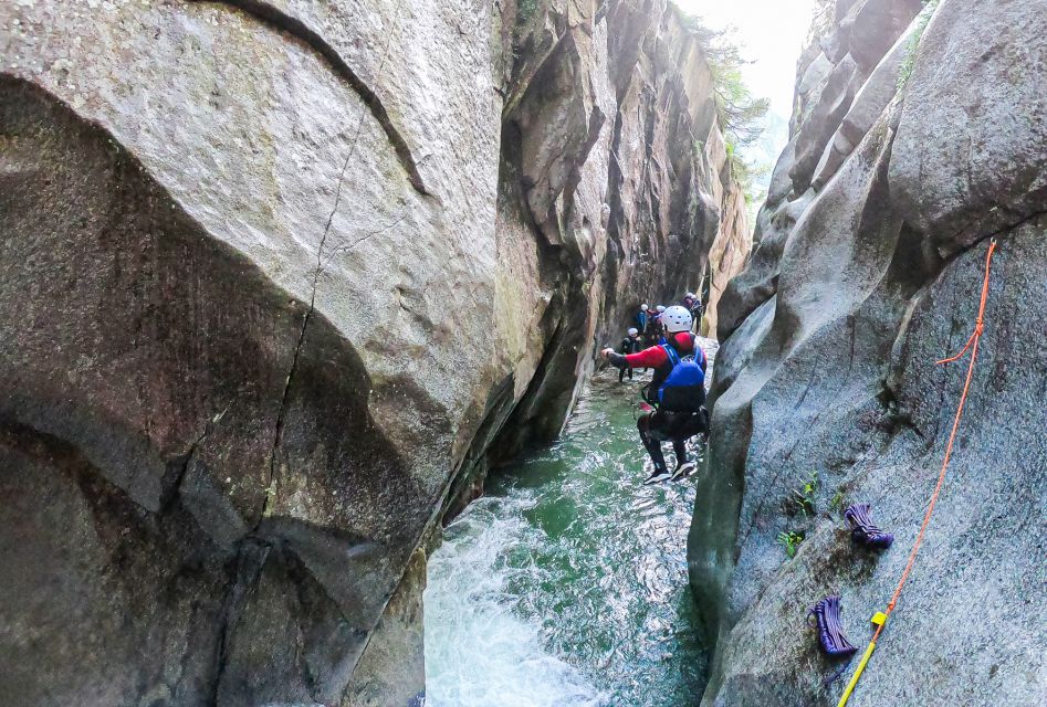 From Interlaken: Grimsel Gorge Canyoning Tour - Itinerary and Experience