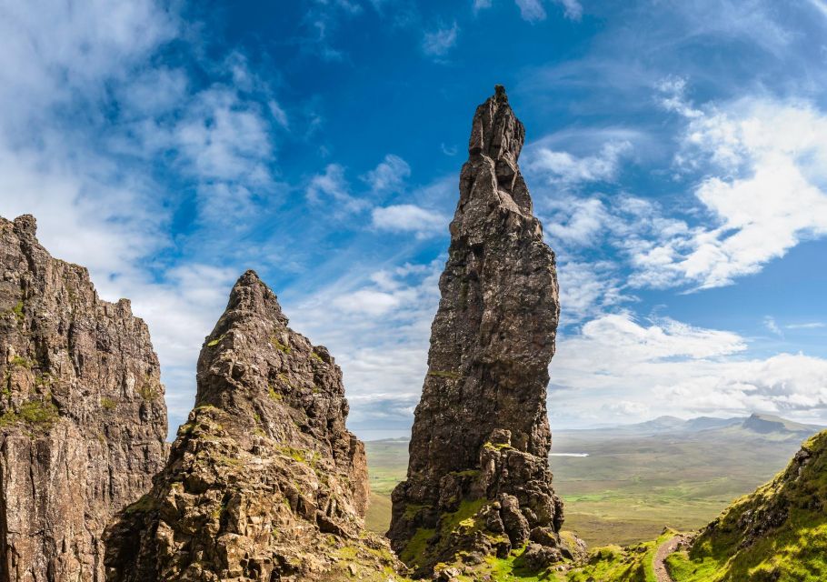 From Inverness: Skye Explorer Full-Day Tour With 3 Hikes - Key Itinerary Highlights