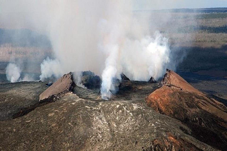 From Kauai: Hawaii Volcanoes National Park Experience - Itinerary Highlights