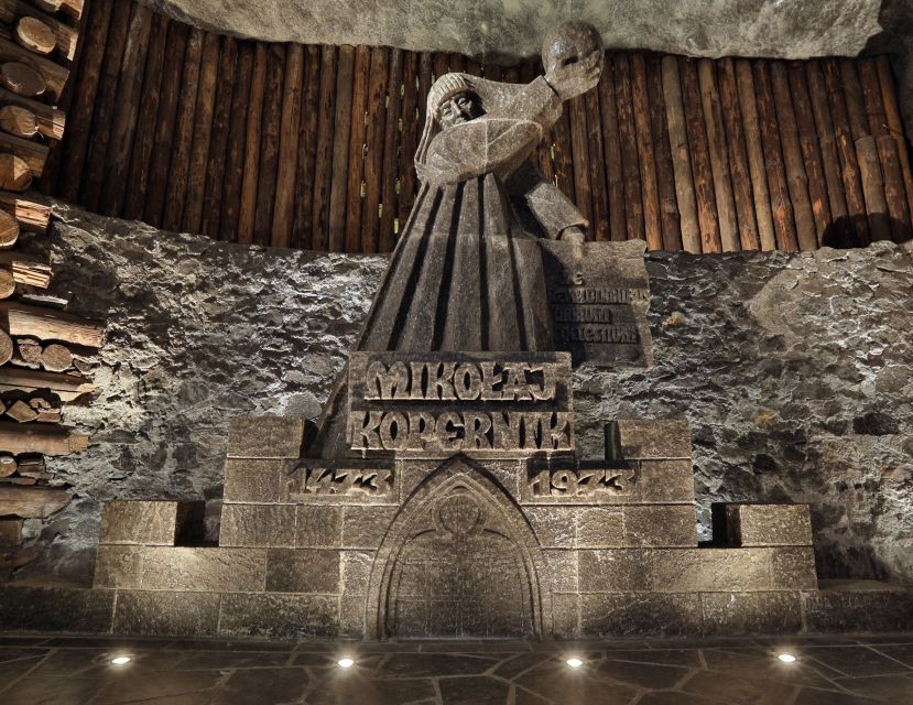 From Krakow: Guided Wieliczka Salt Mine and Chapel Tour - Itinerary Details