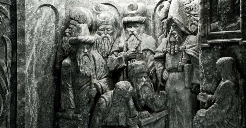 From Krakow: Wieliczka Salt Mine Half-Day Guided Tour - Highlights of the Salt Mine