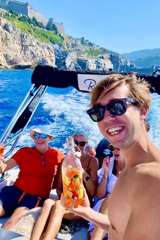 From La Spezia: Cinque Terre Boat Tour With Food & Drinks - Experience the Cinque Terre