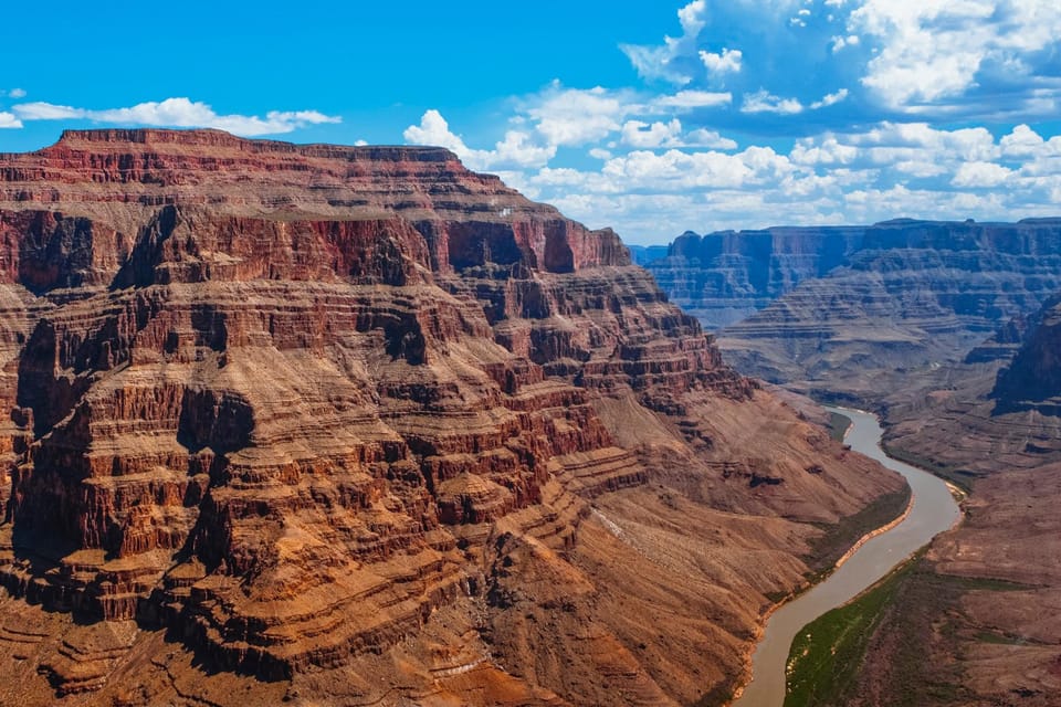 From Las Vegas: Grand Canyon West Rim Helicopter Tour - Itinerary Highlights