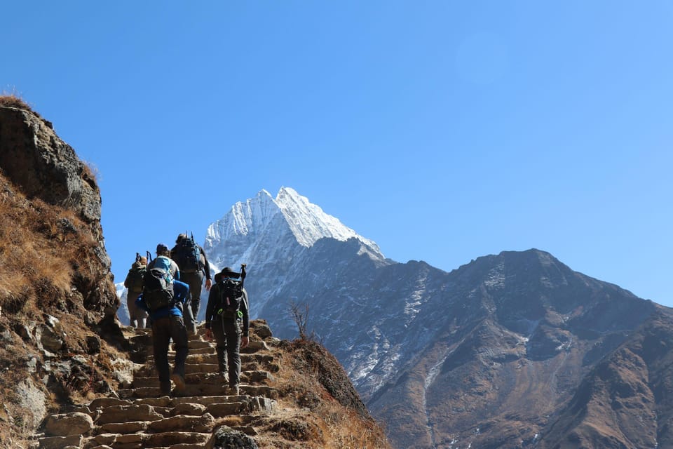 From Lukla: 10 Day Gokyo Lake & Ri Trek With Himalayan Guide - Detailed Itinerary