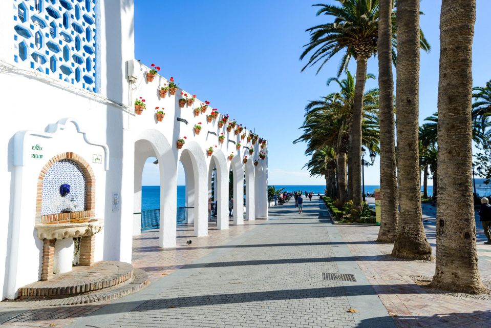 From Malaga: Private Guided Day Trip to Nerja and Frigiliana - Itinerary and Locations