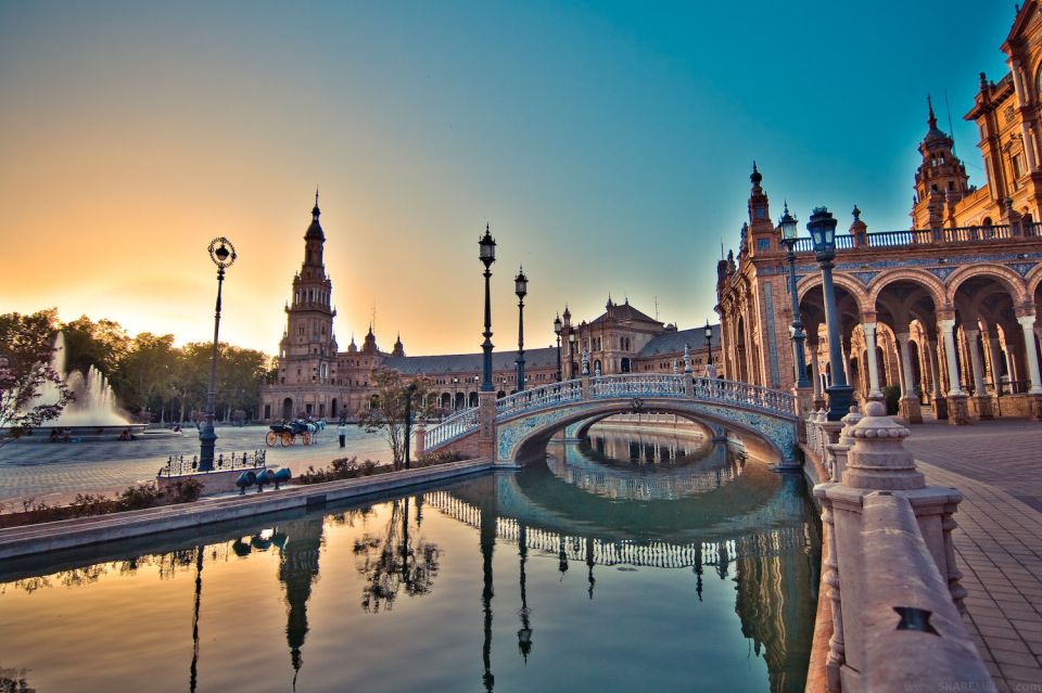 From Malaga: Private Seville, Alcazar and Cathedral Day Trip - Highlights and Attractions