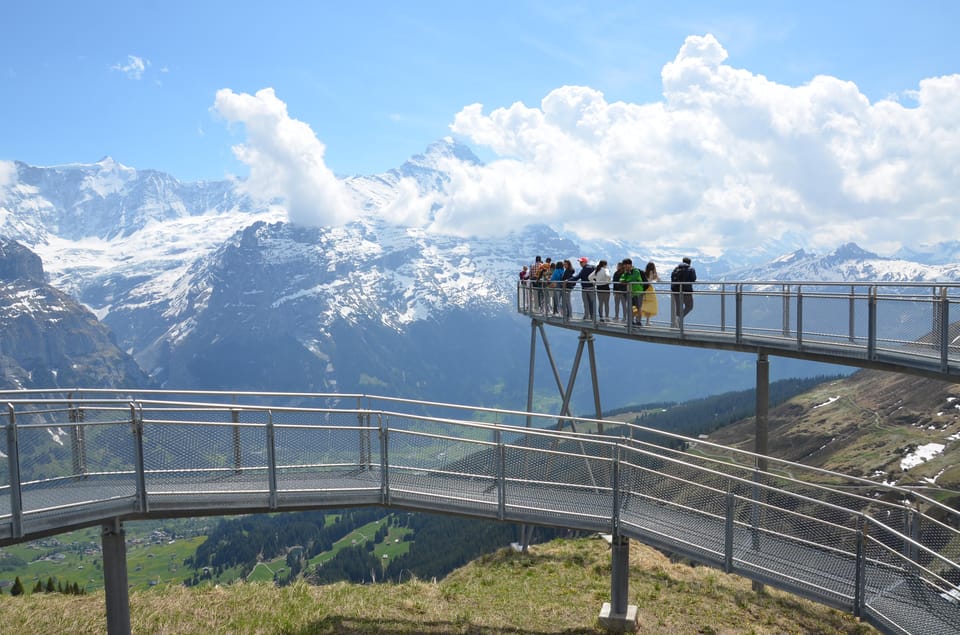 From Montreux or Gstaad : Interlaken, Grindelwald TOUR - Itinerary Highlights