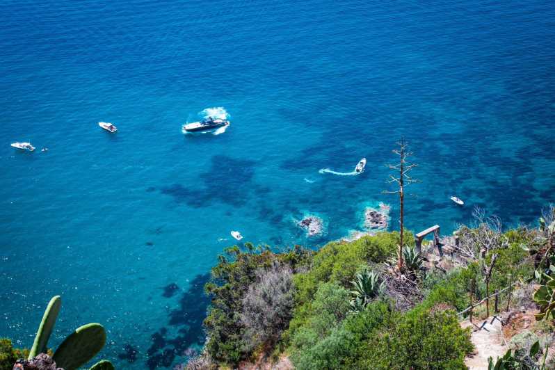 From Naples: Ischia Boat Tour With Cocktail and Lunch - Itinerary Details
