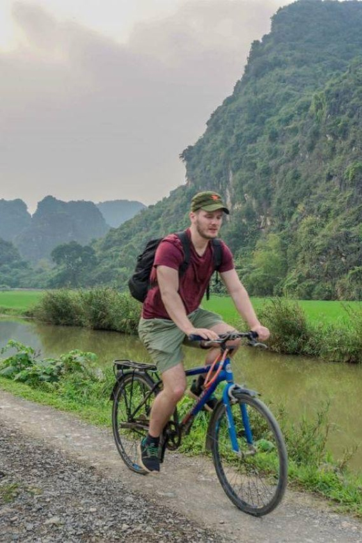 From Ninh Binh: Hoa Lu - Tam Coc - Cycling - Mua Cave - Itinerary Highlights