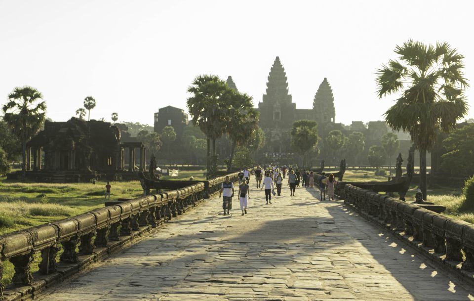 From Siem Reap: Angkor Wat Sunrise With Ta Prohm and Bayon - Itinerary Highlights