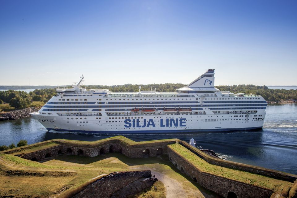 From Stockholm: 3-Day Return Cruise to Helsinki & Breakfast - Cabin Options Available