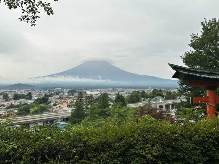 From Tokyo&Yokohama:M.Fuji Day Trip With Eng Speaking Driver - Key Attractions