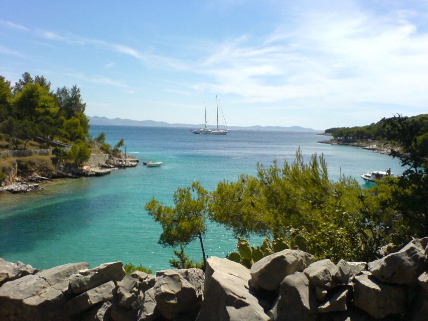 From Trogir or Split: Private Speedboat Tour to Brac Island - Experience Highlights