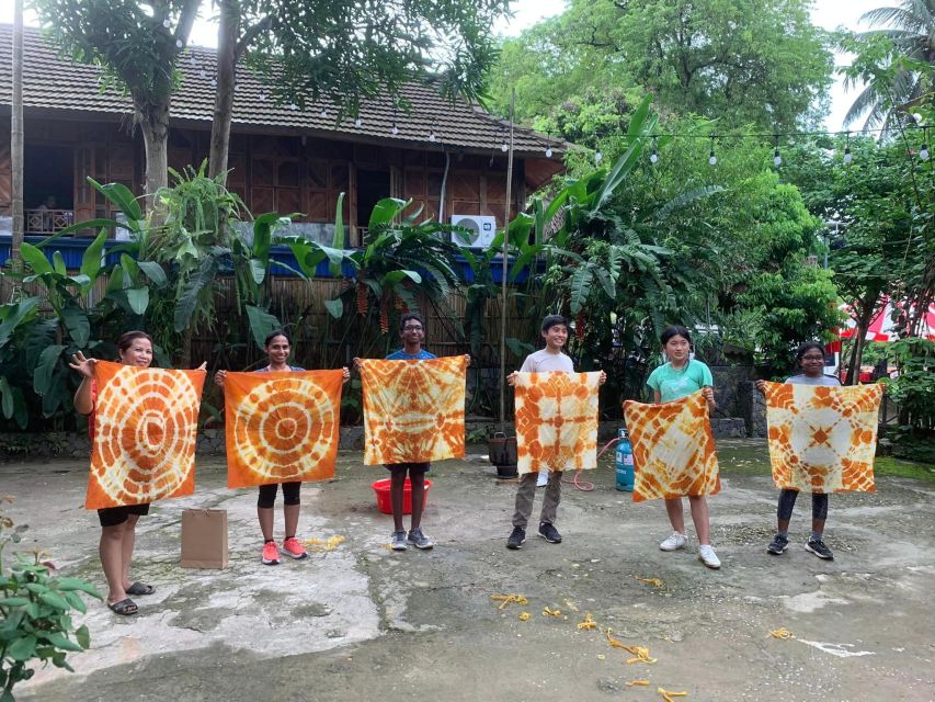 Full-Day Cycling & Handcraft Workshop in Mai Chau Valley - Detailed Itinerary