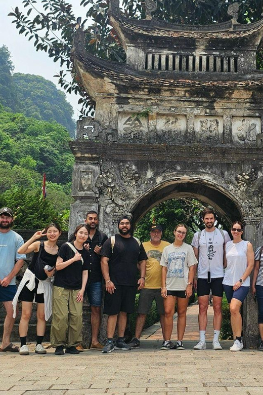 FULL DAY NINH BINH: HOA LU & TRANG AN EXCLUSIVE - Booking Information