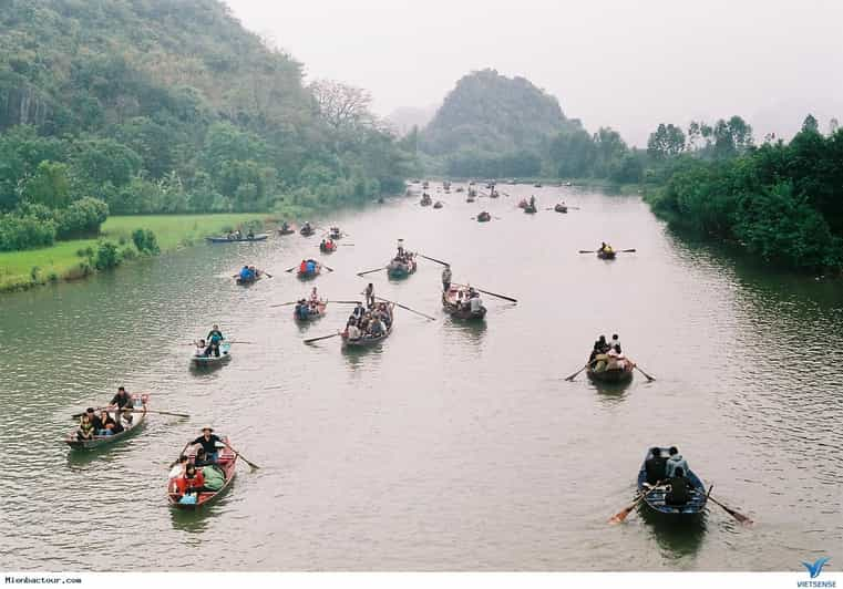 Full Day Perfume Pagoda Tour, Boat Ride on the Yen River - Itinerary Details