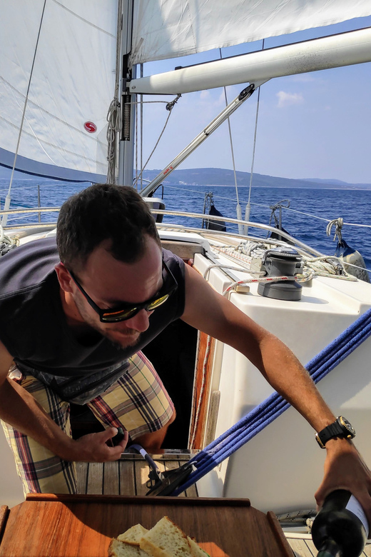 Full Day Sailing Tour to Šolta Island and Brač Island - Onboard Experience