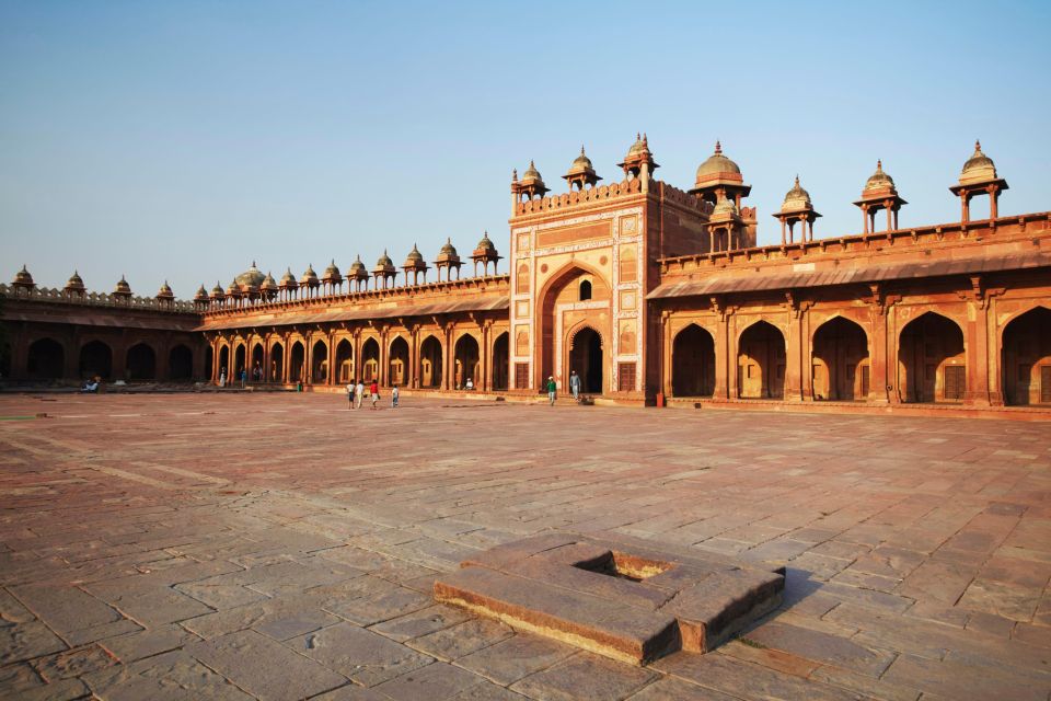 Full-Day Tour of Agra With Fatehpur Sikri From Delhi - Itinerary Highlights