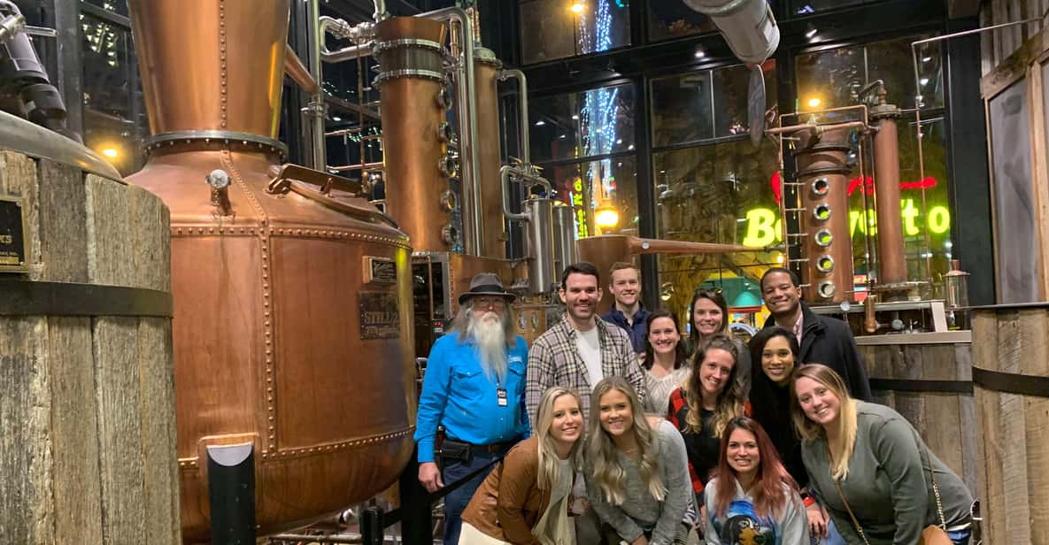 Gatlinburg: Wine and Moonshine Walking Tour With Tastings - Experience Highlights