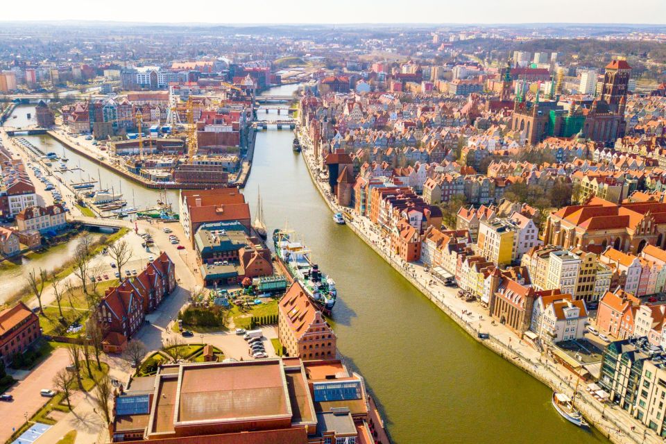 Gdansk: Private Old Town Tour - Itinerary Highlights