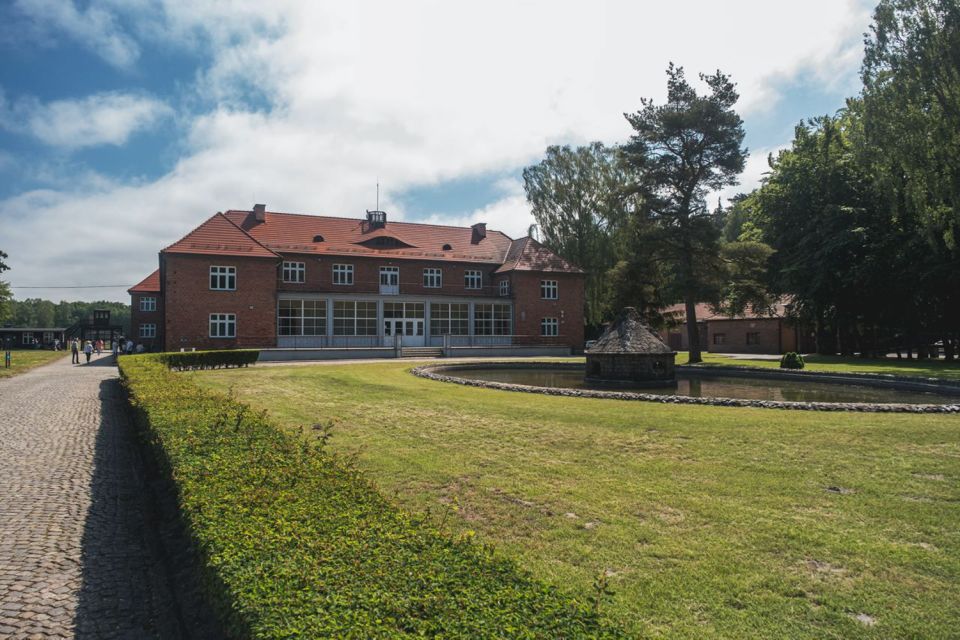 Gdansk: Stutthof Concentration Camp Regular Tour - Experience Highlights