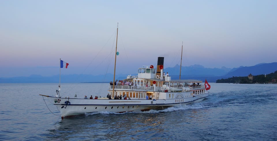 Geneva: Evening Grand Cruise on Lake Geneva - Whats Included in the Tour