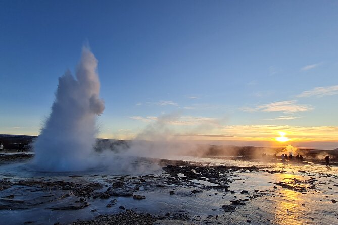 Geological Golden-Circle Tour / Small Group Adventure - Gullfoss Waterfall Magnificence