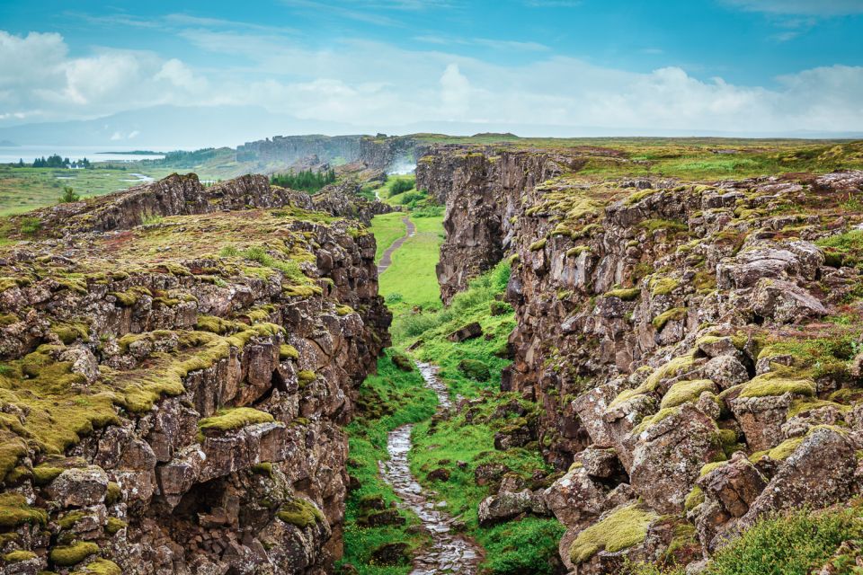 Golden Circle and Kerið Crater Small Group Tour - Itinerary and Highlights