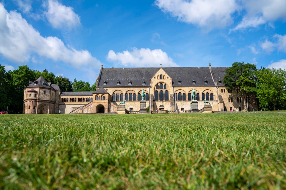 Goslar: Guided Tour of the Imperial Palace - Booking and Pricing