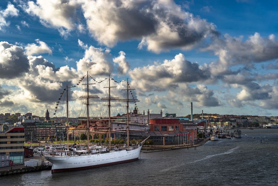 Gothenburg: Capture the Most Photogenic Spots With a Local - Experience Highlights