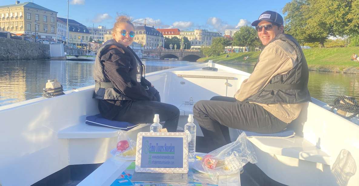 Gothenburg: Private Göta Älv Boat Tour With Pickup - Itinerary Highlights