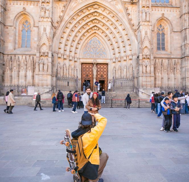 Gothic Quarter; Private Photoshoot Experience. - Duration and Group Size