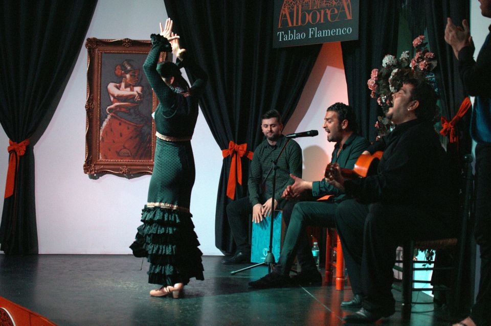 Granada 1-Hour Authentic Flamenco Show - Flamenco Show Details