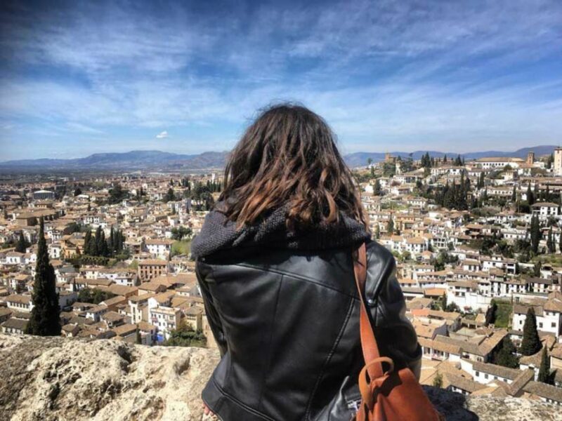 Granada Albaicín: 2.5-Hour Tapas & Drinks Walking Tour - Experience Highlights