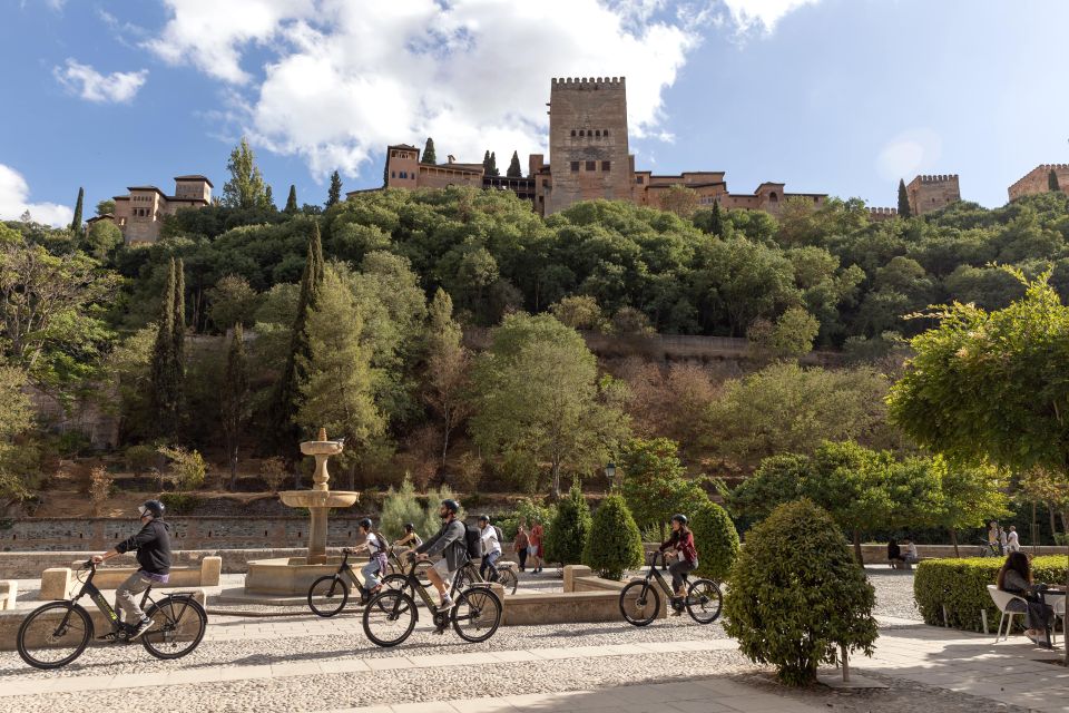 Granada: Albaicin and Sacromonte E-Bike Tour - Experience Highlights