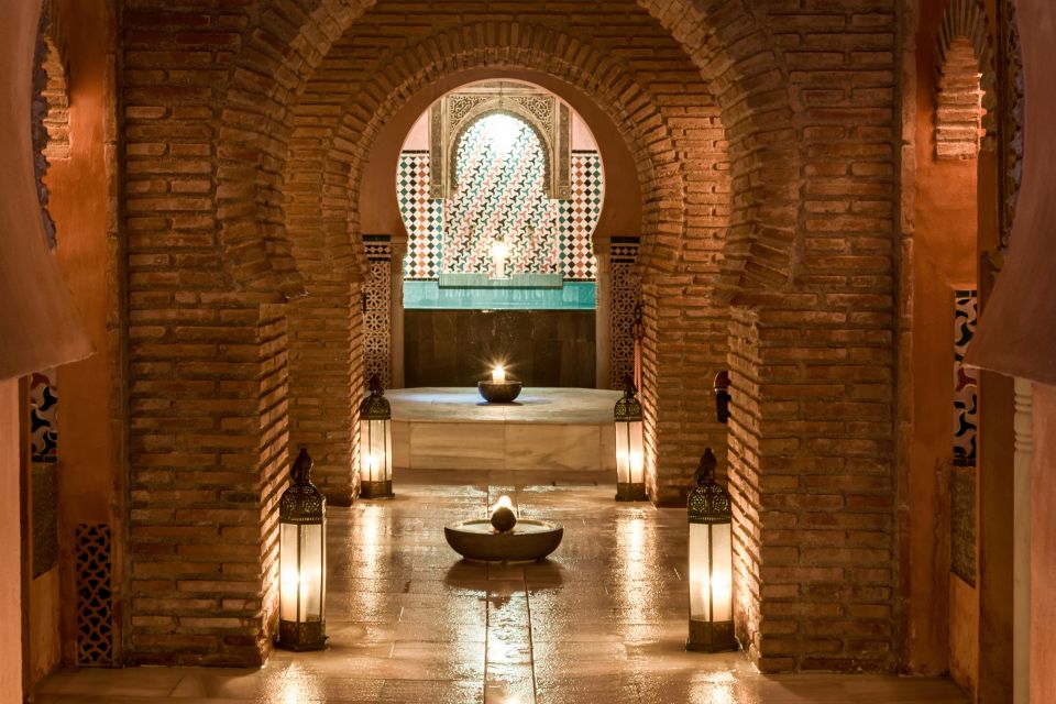 Granada: Hammam Al Ándalus With Massage - Unique Features of the Hammam