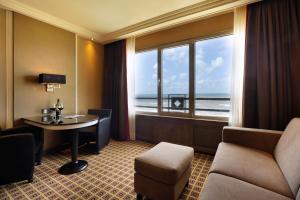 Grand Hotel Huis Ter Duin - Accommodations and Amenities