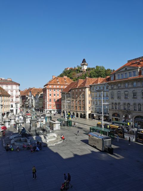 Graz: Historical Secrets of the Old Town - Historical Landmarks to Explore