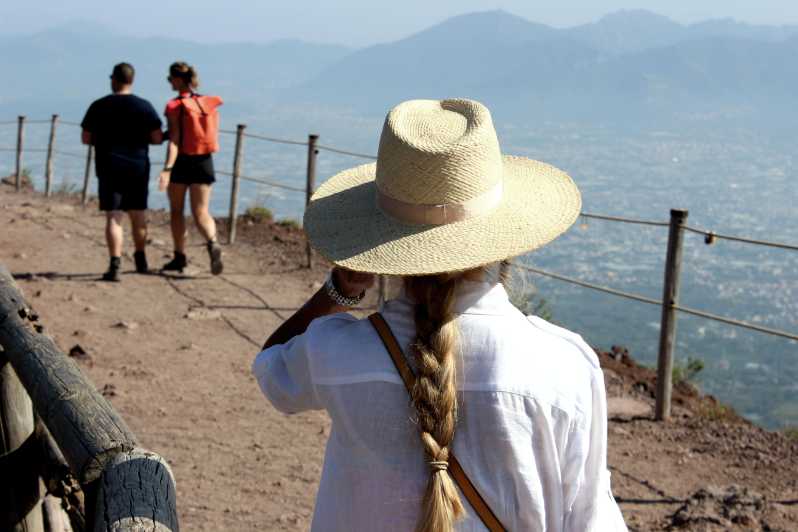 Guided Tour to Pompeii and Vesuvius From Sorrento - Inclusions and Exclusions