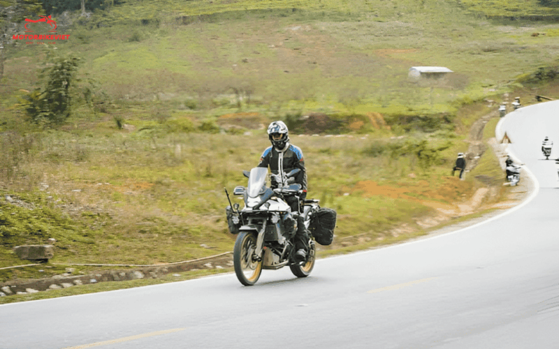 Ha Giang Loop Tour 4 Days 3 Nights by Motorbike - Included Features and Services