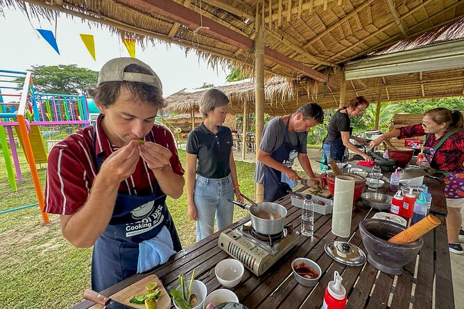 Half-Day Thai CookingClass at A Roi Dee Organic Farm in ChiangMai - Cooking Menu Highlights