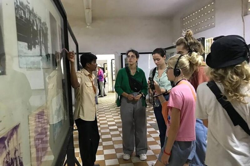 Half Day Tour in Phnom Penh - Itinerary Details