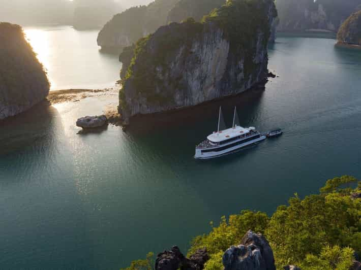 Halong Bay Luxury 5*Cruise/Kayaking, Buffet Lunch, Limousine - Included Amenities