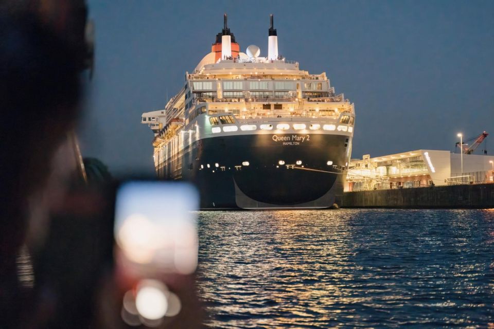 Hamburg: 1.5-Hour Evening Lights Harbour Cruise on a Ship - Pricing and Booking Details