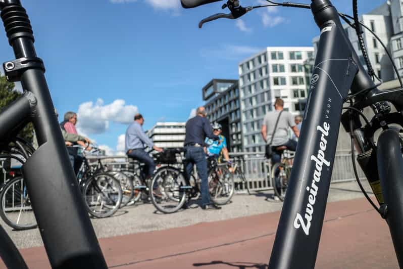 Hamburg: Szene Bike Tour of the Citys Trendy Neighborhoods - Neighborhoods Explored