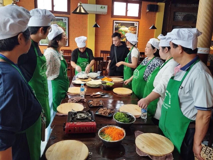 Hanoi Authentic Cooking Class and Local Market With Chef - Market Shopping Experience