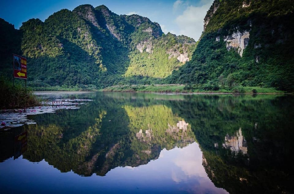 Hanoi: Ninh Binh / Bai Dinh Pagoda - Trang An / Buffet Lunch - Highlights and Experiences